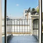 De La Boetie Paris