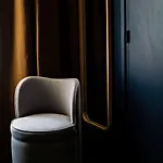 Hotel De La Boetie 4*