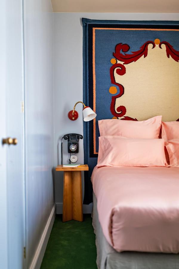 De La Boetie Hotel 4*