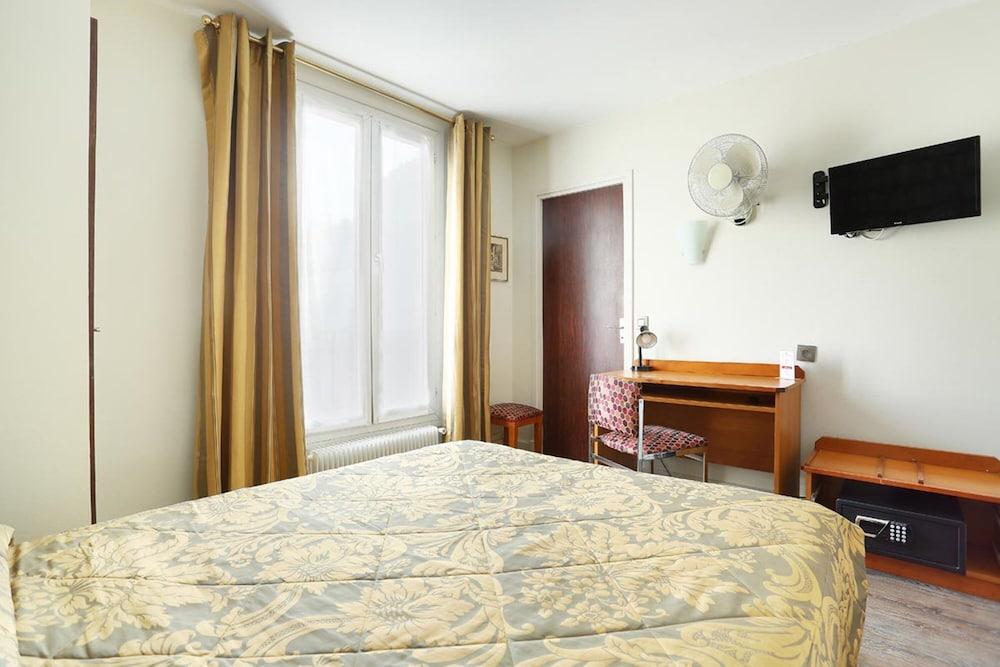 De La Boetie Hotel Paris