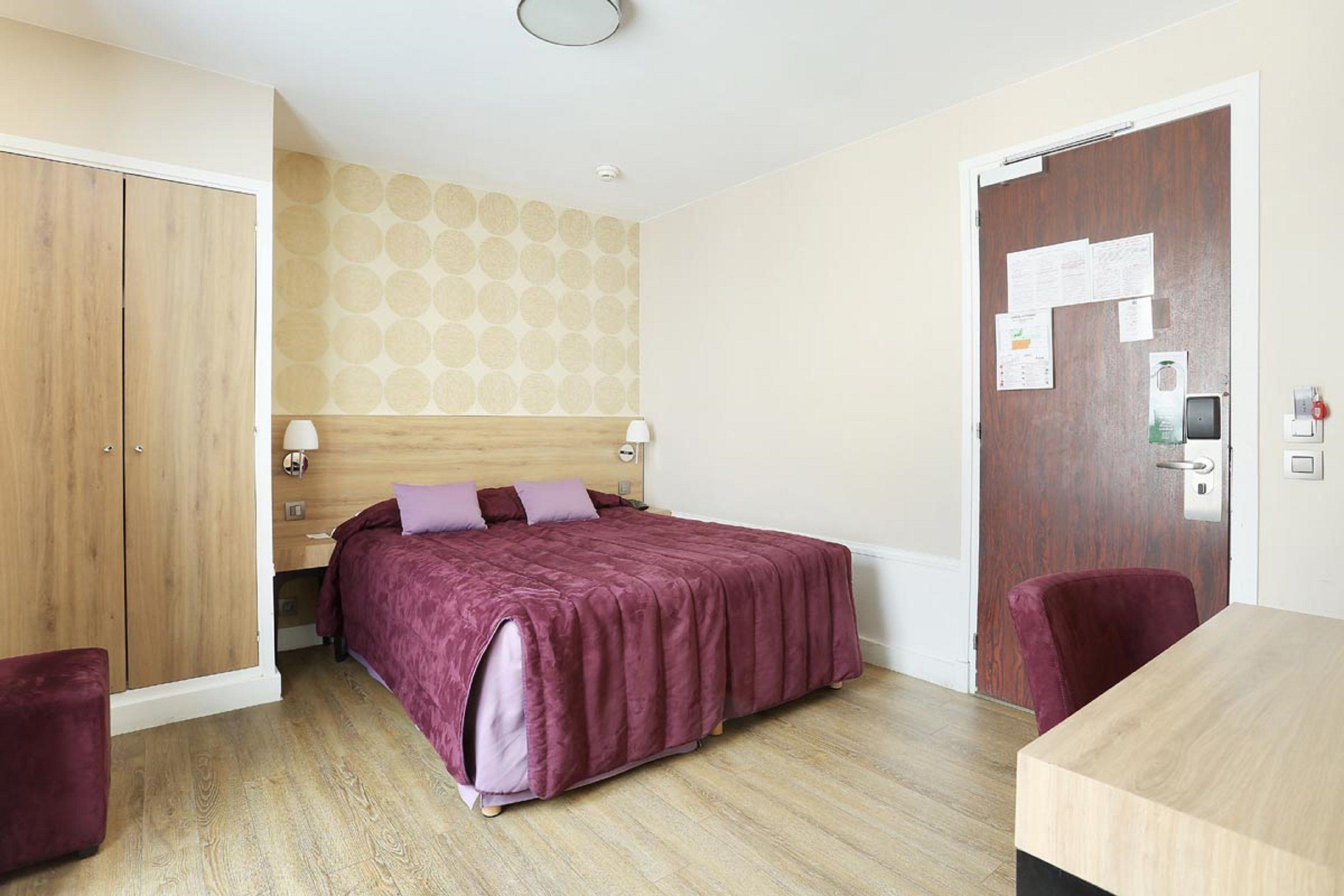 Hotel De La Boetie 4*