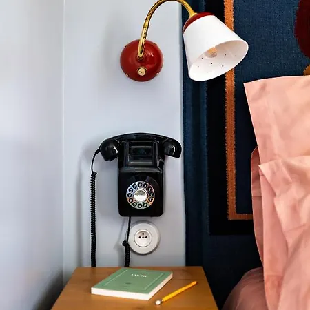 De La Boétie Hotel 4*