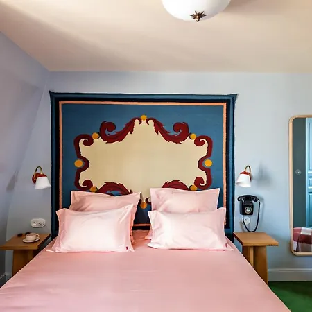 De La Boétie Hotel 4*
