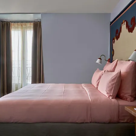 De La Boétie Hotel 4*