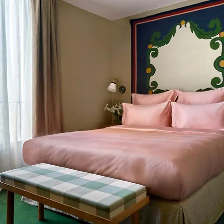 Hotel De La Boétie 4*