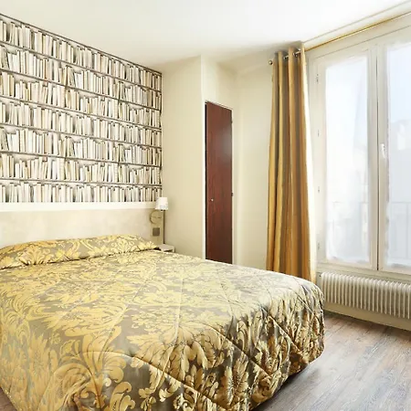 De La Boétie Hotel 4*