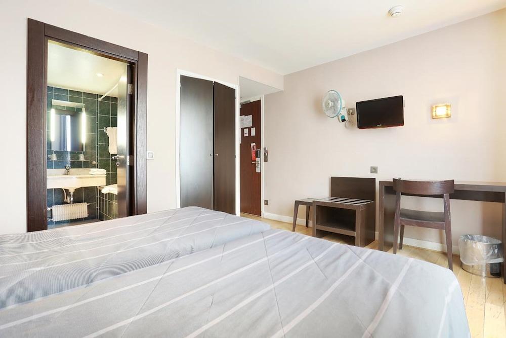 De La Boetie Hotel Paris